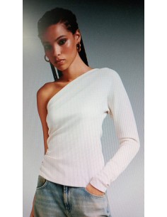 Camiseta Beige solo una...