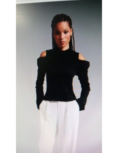 Jersey Negro Hombros...