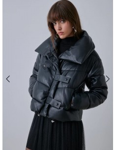 Chaqueta Negra Acolchada... 2